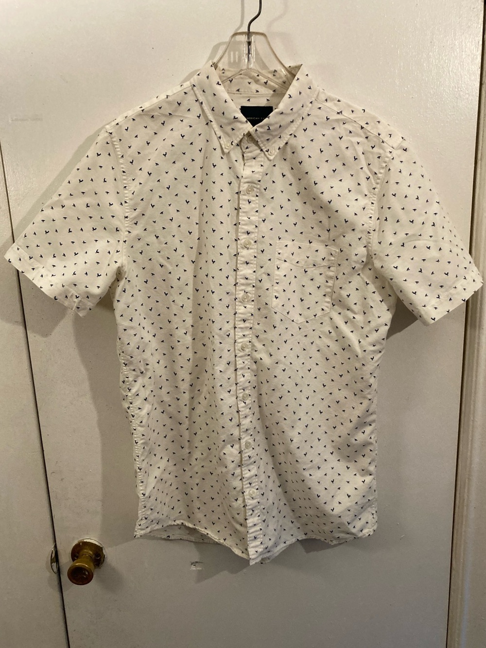 Men's American Eagle White Short-Sleeve Button-Down Shirt with Navy Micro Print